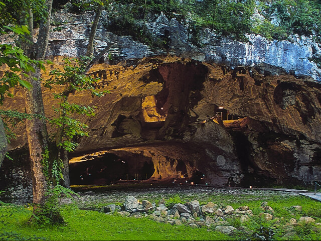 Grottes de Sare
